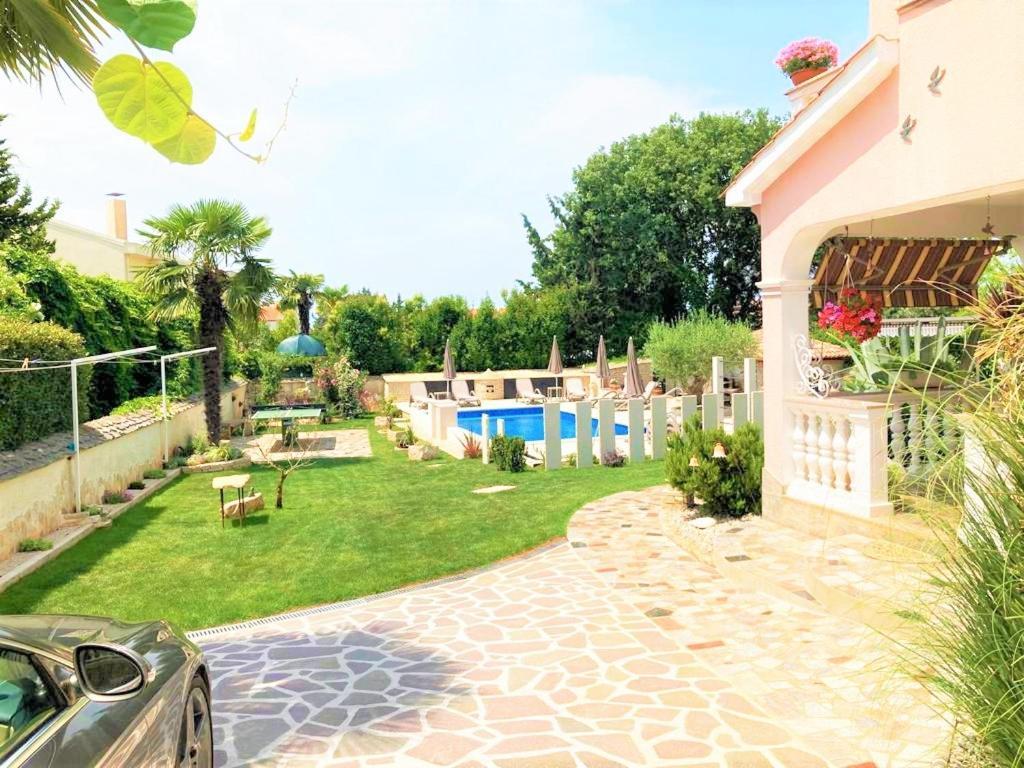 פורץ Apartment Villa Engel With Pool מראה חיצוני תמונה