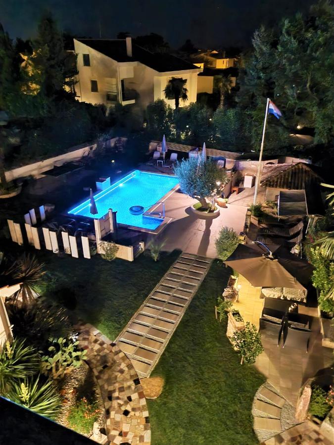 פורץ Apartment Villa Engel With Pool מראה חיצוני תמונה